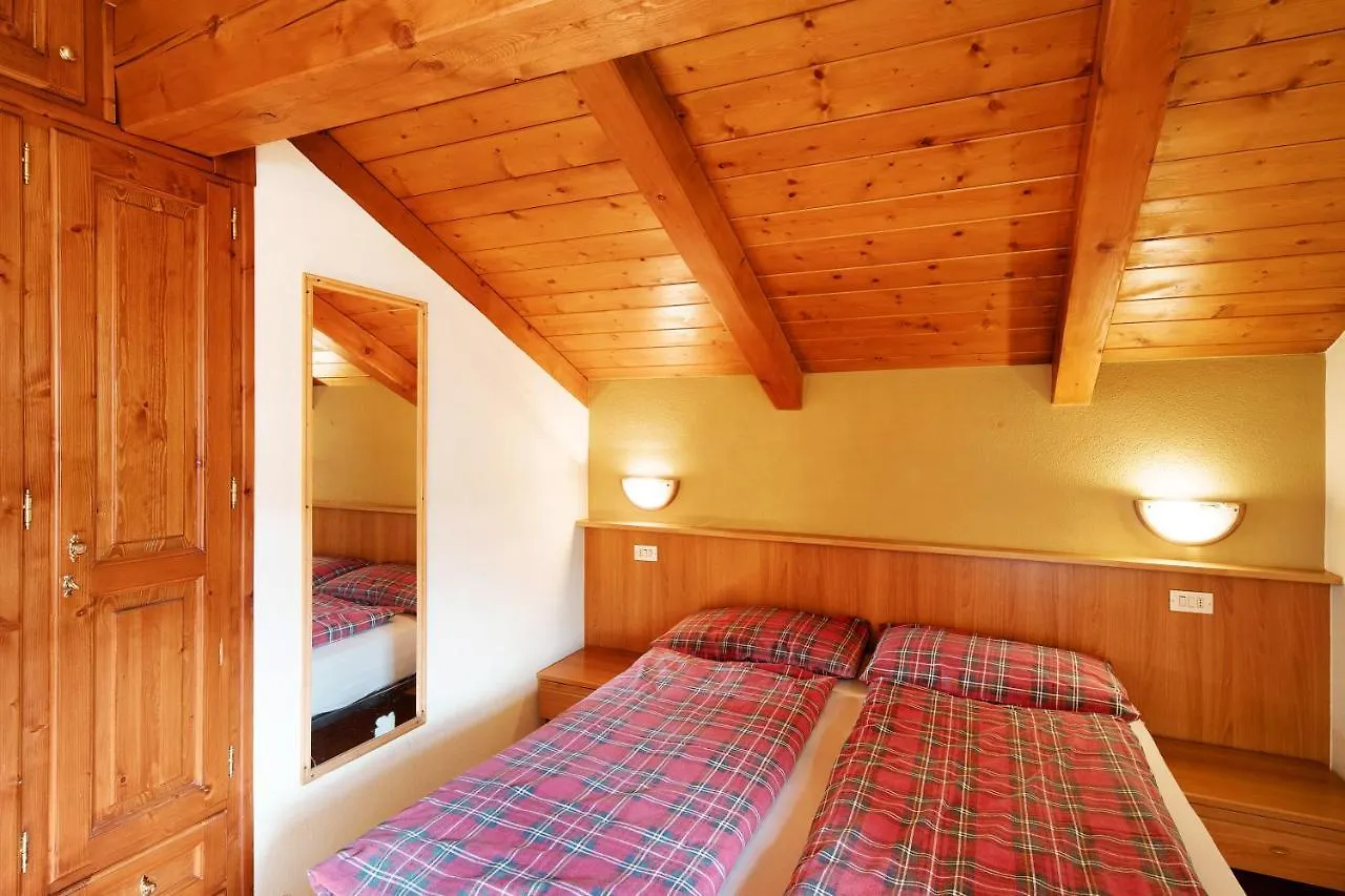 Baita Campacc Crap Dala Pare Apartment Livigno
