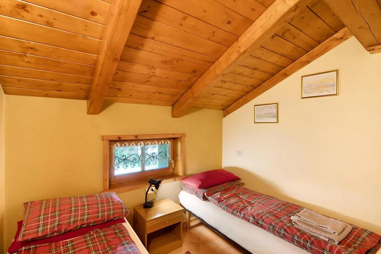 Baita Campacc Crap Dala Pare Apartment Livigno