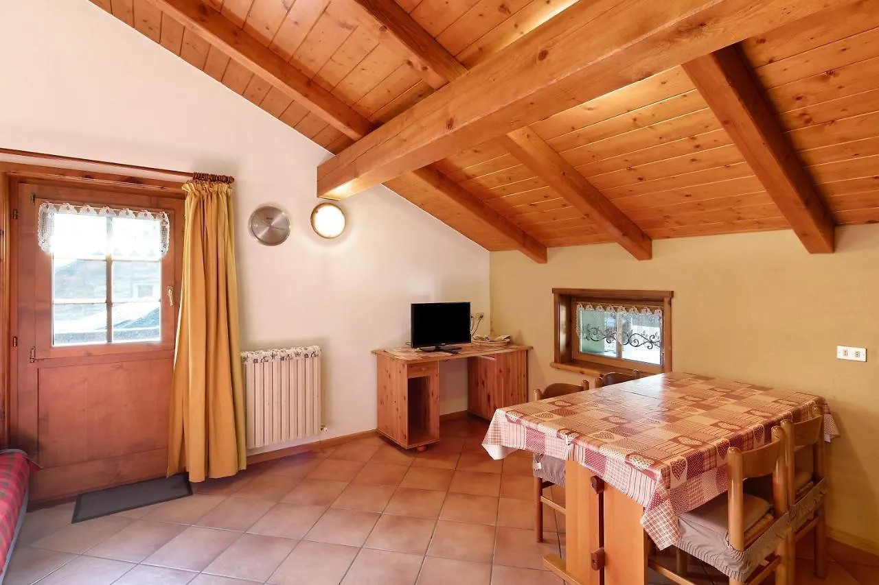 Baita Campacc Crap Dala Pare Apartment Livigno